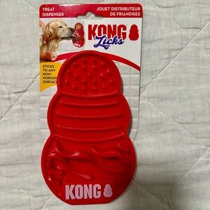 KONG Licks Large Suction Lick Mat